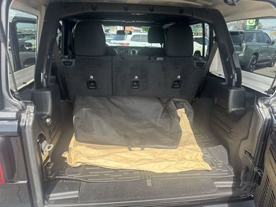 2020 Jeep Wrangler Unlimited Sahara 4x4