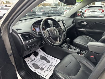 2021 Jeep Cherokee Latitude Lux 4X4