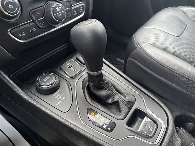 2021 Jeep Cherokee Latitude Lux 4X4