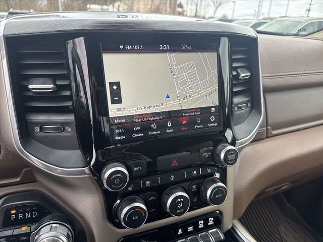 2020 RAM 1500 Laramie Crew Cab 4x4 6'4" Box