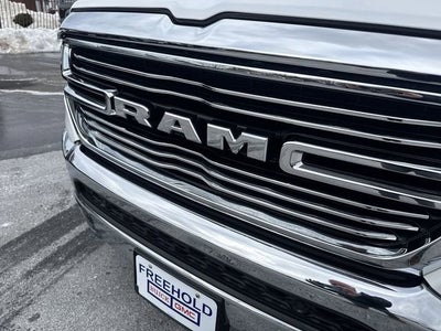 2020 RAM 1500 Laramie Crew Cab 4x4 6'4" Box