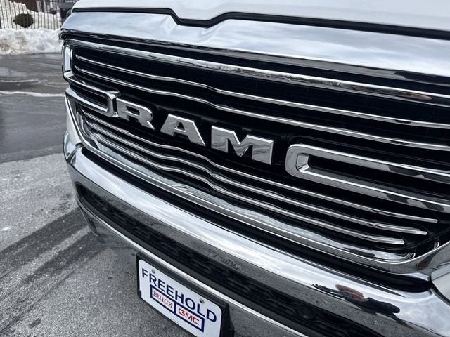 2020 RAM 1500 Laramie Crew Cab 4x4 6'4" Box