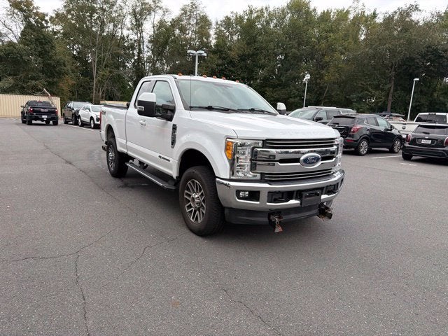 2017 Ford Super Duty F-350 SRW Lariat