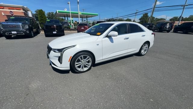 2024 Cadillac CT4 Luxury
