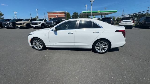 2024 Cadillac CT4 Luxury