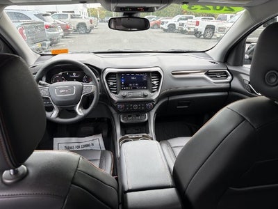 2023 GMC Acadia AT4