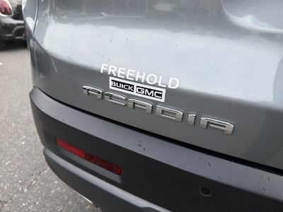 2023 GMC Acadia AT4