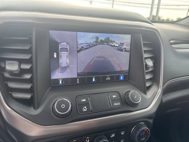 2023 GMC Acadia AT4