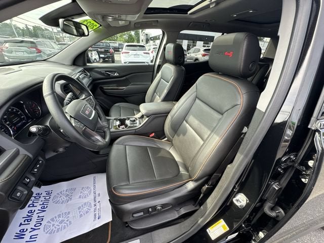 2023 GMC Acadia AT4