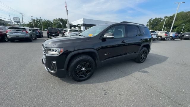2023 GMC Acadia AT4