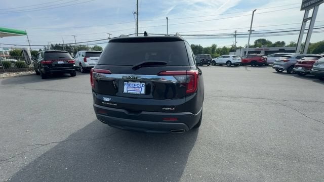 2023 GMC Acadia AT4