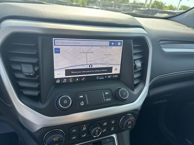 2023 GMC Acadia SLT