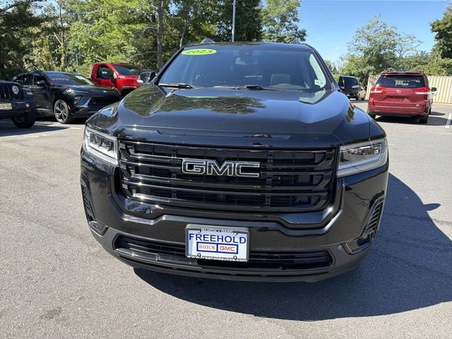 2023 GMC Acadia SLT