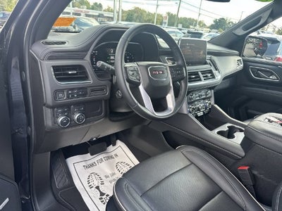 2023 GMC Yukon SLT