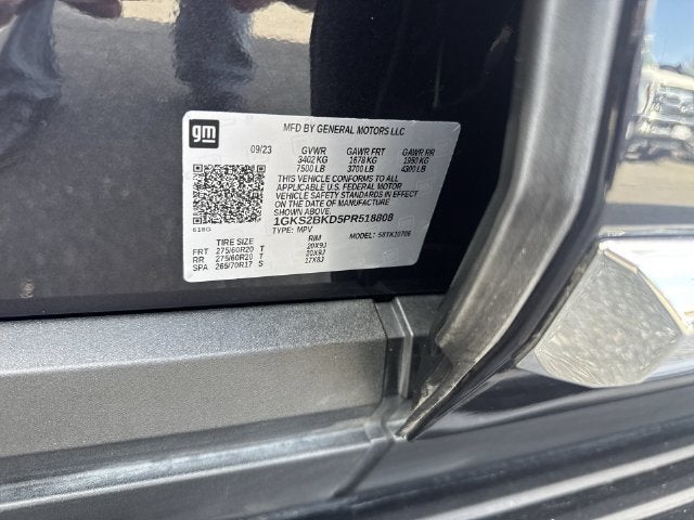 2023 GMC Yukon SLT