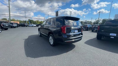 2023 GMC Yukon SLT