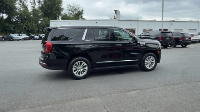 2024 GMC Yukon SLT