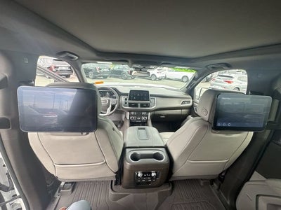 2023 GMC Yukon XL SLT