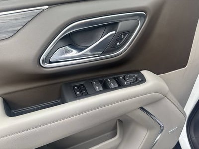 2023 GMC Yukon XL SLT