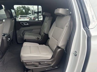 2023 GMC Yukon XL SLT