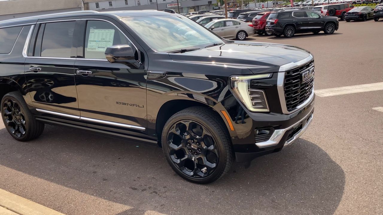 2026 GMC Yukon XL Denali