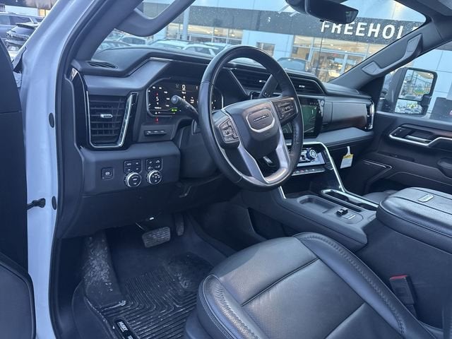 2025 GMC Sierra 3500 HD Denali DRW