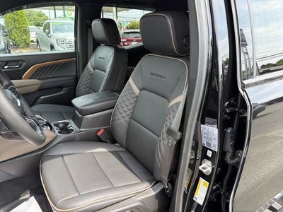 2025 GMC Canyon Denali