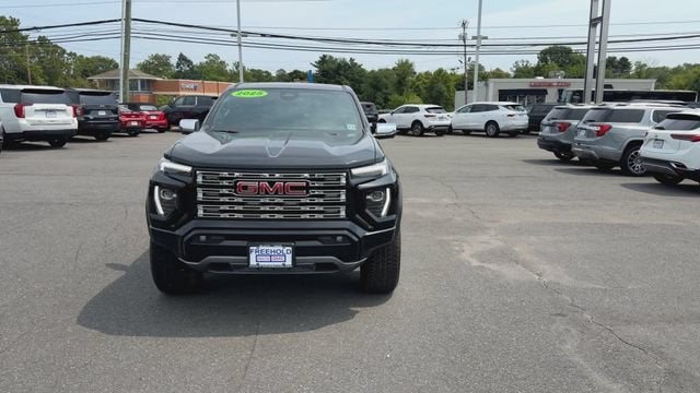 2025 GMC Canyon Denali
