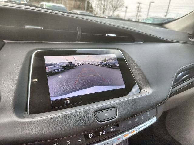 2023 Cadillac XT4 Luxury