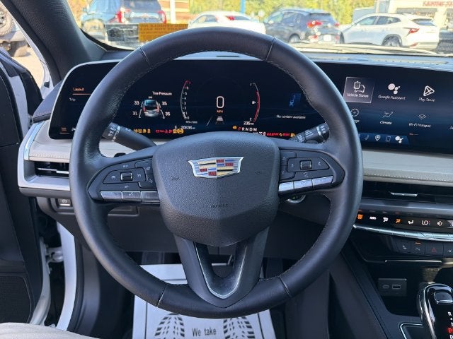 2024 Cadillac XT4 Luxury