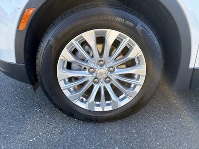 2024 Cadillac XT4 Luxury