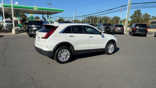2024 Cadillac XT4 Luxury