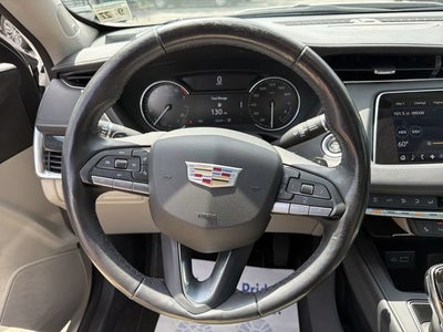 2023 Cadillac XT4 AWD Premium Luxury