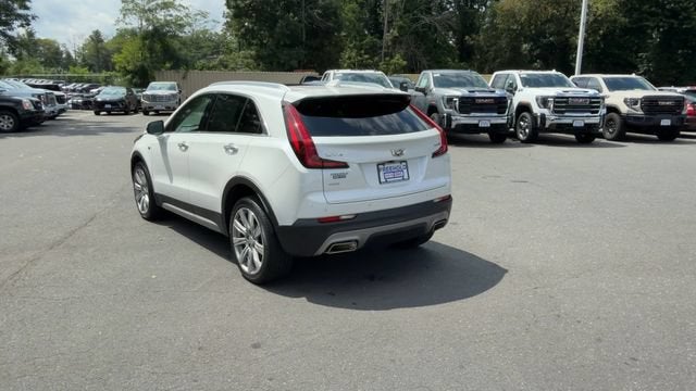 2023 Cadillac XT4 AWD Premium Luxury