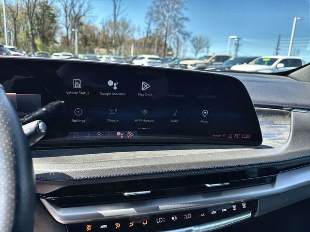 2024 Cadillac XT4 Sport