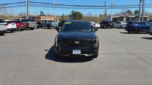 2024 Cadillac XT4 Sport