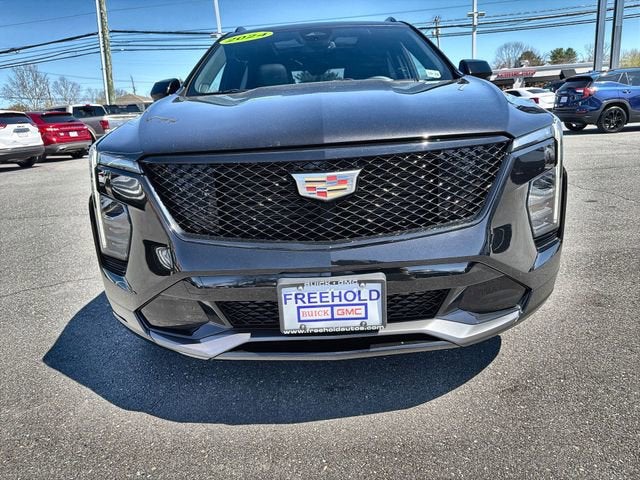 2024 Cadillac XT4 Sport