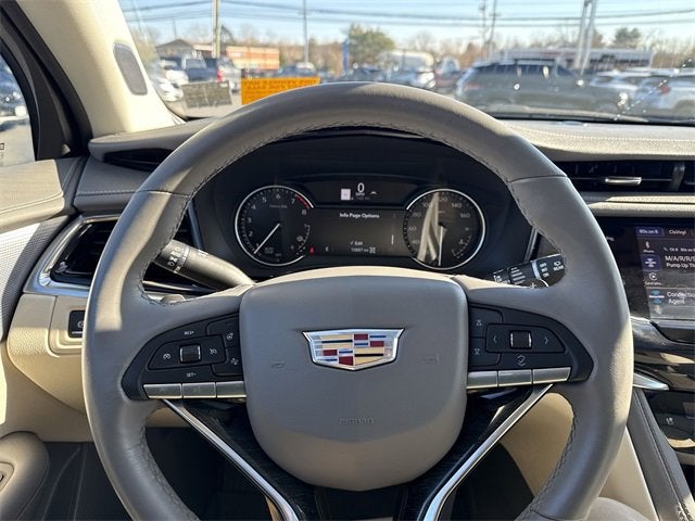 2023 Cadillac XT6 Premium Luxury