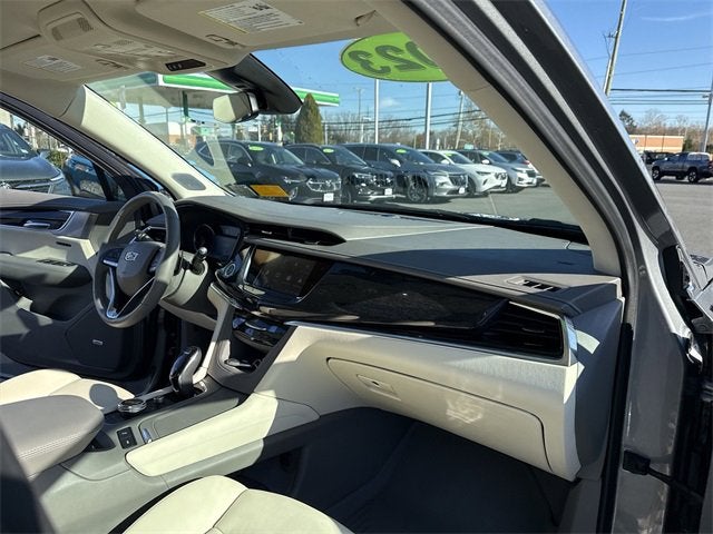2023 Cadillac XT6 Premium Luxury