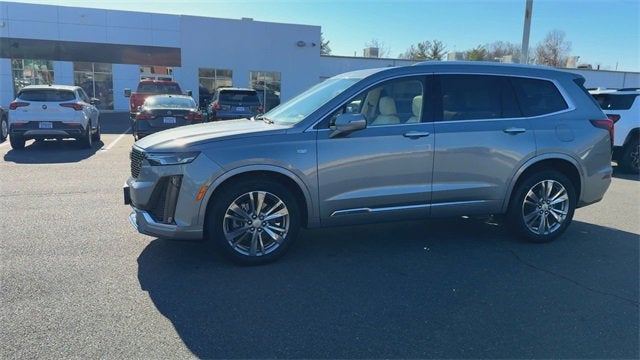 2023 Cadillac XT6 Premium Luxury