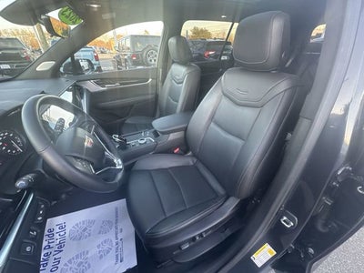 2023 Cadillac XT6 Premium Luxury