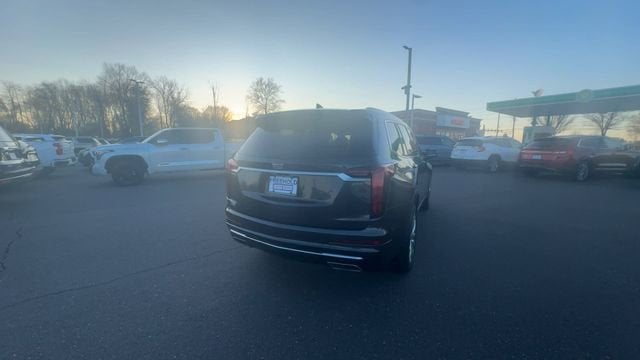 2023 Cadillac XT6 Premium Luxury