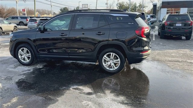 2022 GMC Terrain SLE