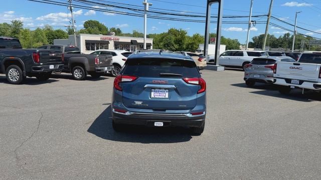 2024 GMC Terrain SLT - Photo 7