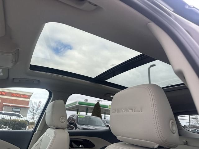 2023 GMC Terrain Denali