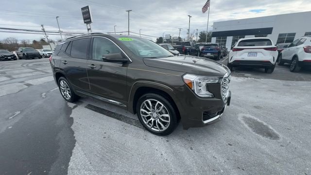 2023 GMC Terrain Denali
