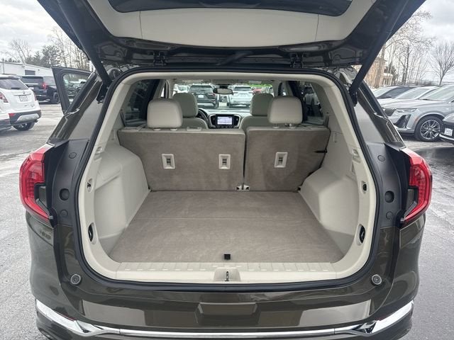 2023 GMC Terrain Denali