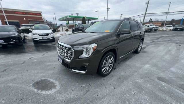 2023 GMC Terrain Denali