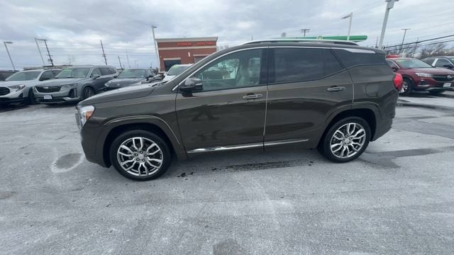 2023 GMC Terrain Denali
