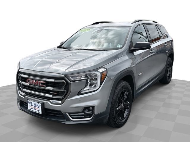2023 GMC Terrain AT4